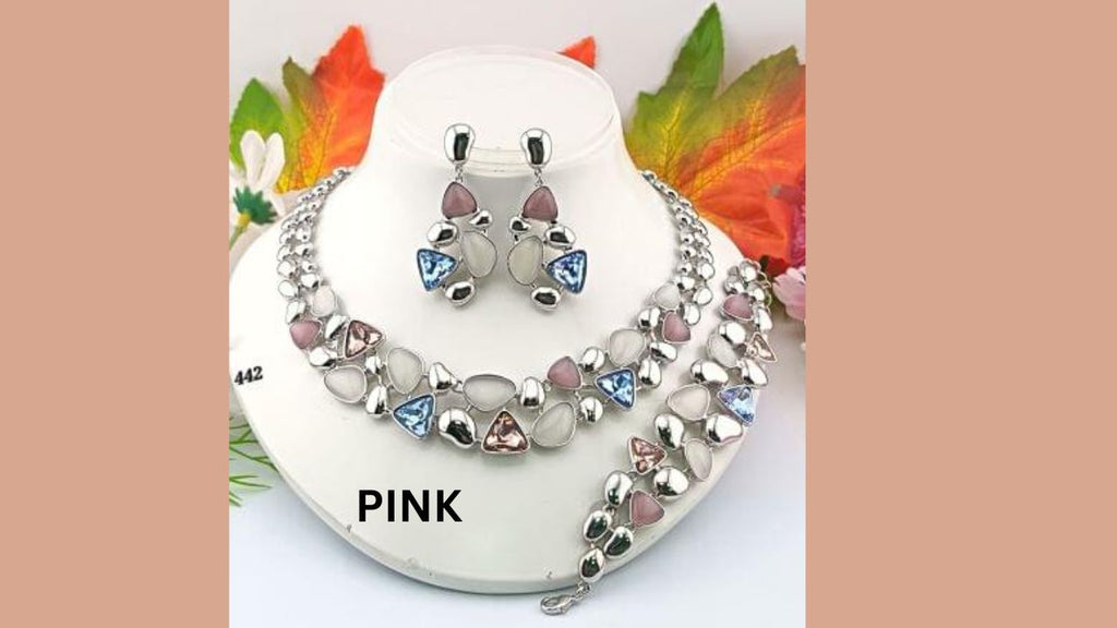 JEWELRIES /BIJOUX