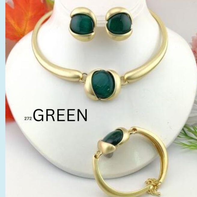 JEWELRY / BIJOUX