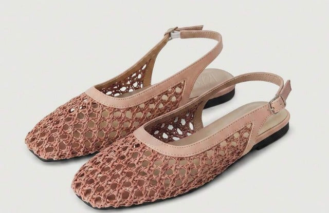 FLAT SUMMER SHOE