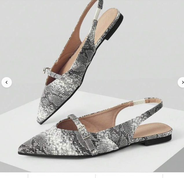 FLAT SANDALS SHOE