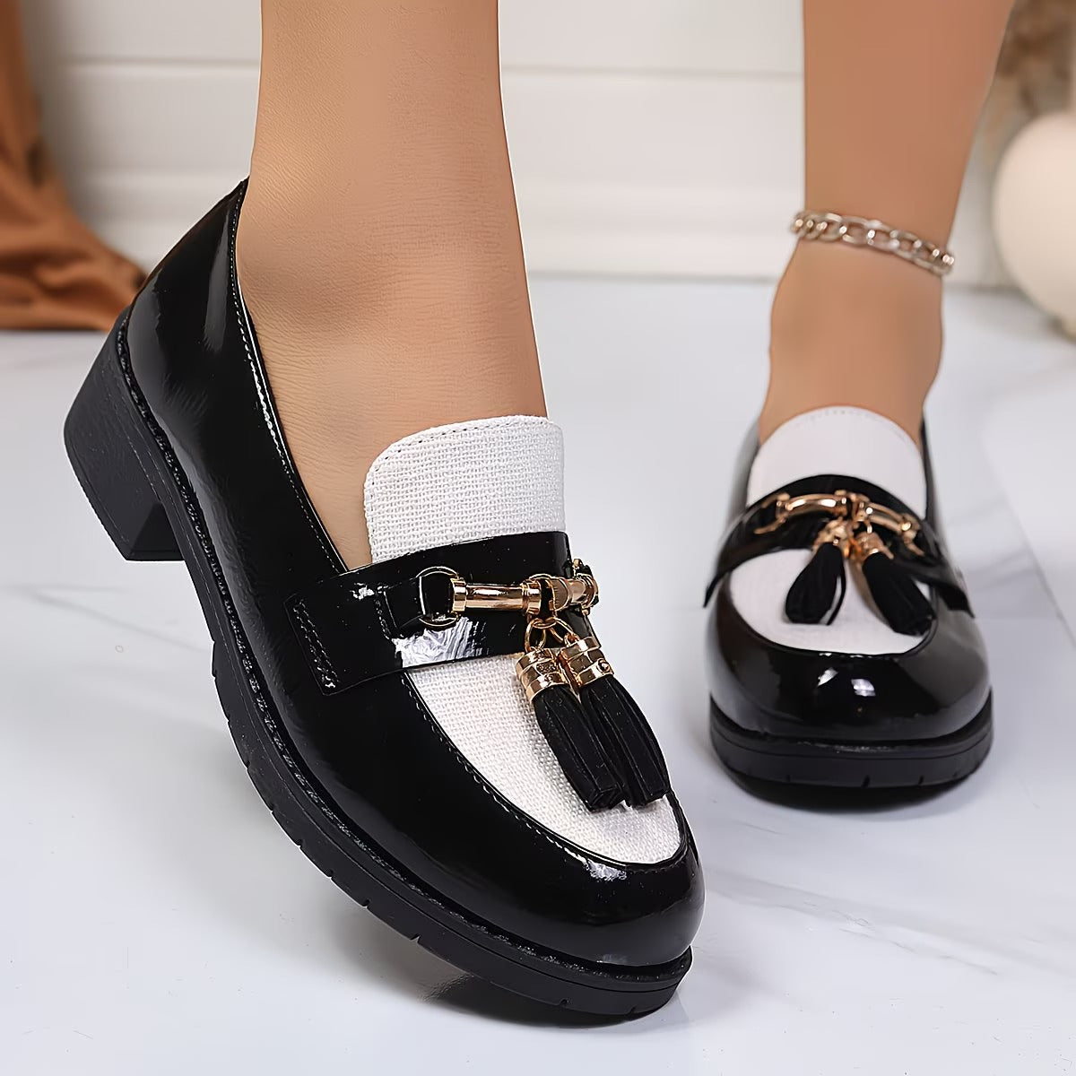 SHOE Women's Slip-On Moccasin Loafers
