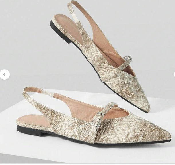 FLAT SANDALS SHOE